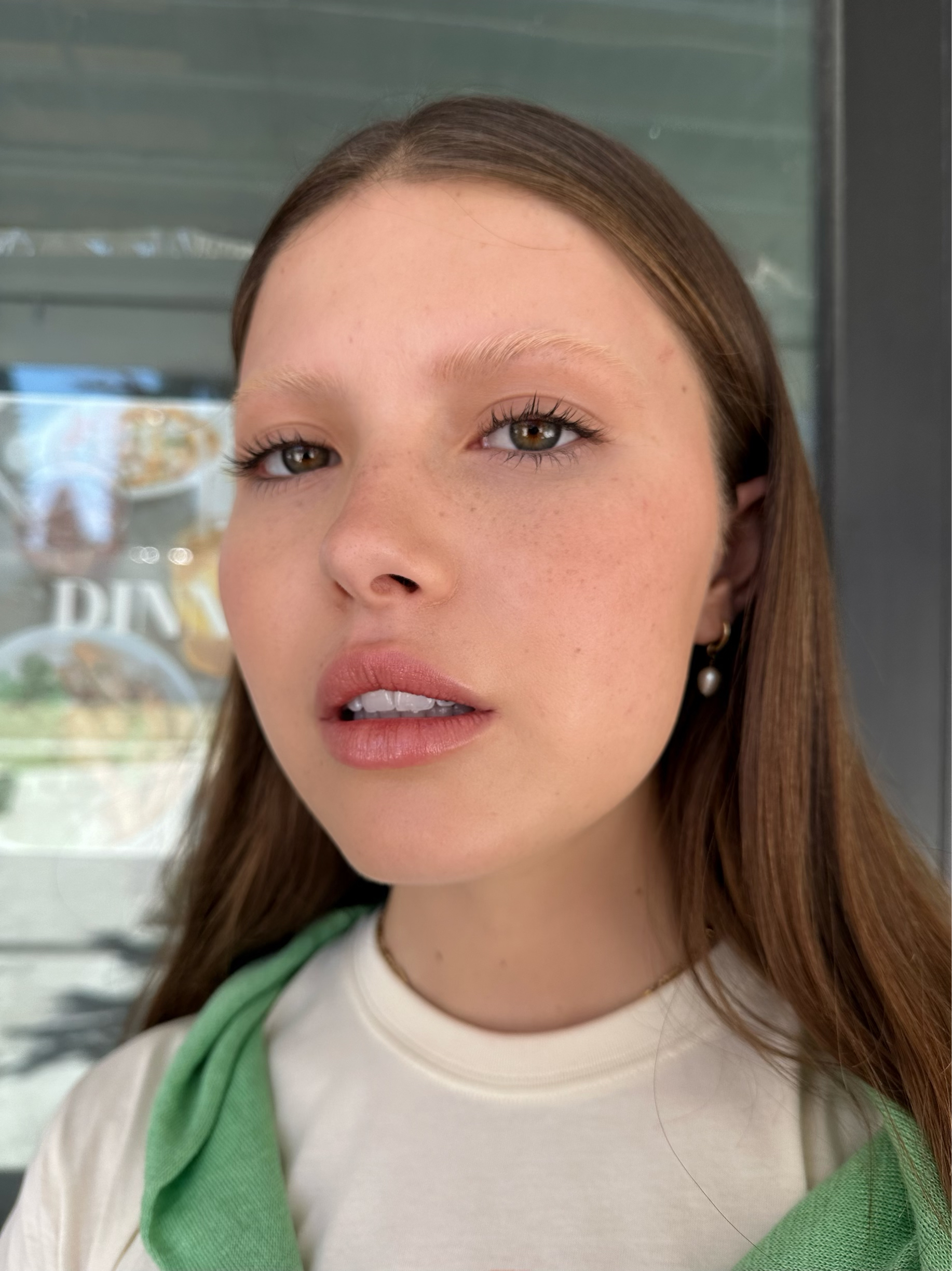 Sydney Makeup Artist, natural makeup for Samsung
